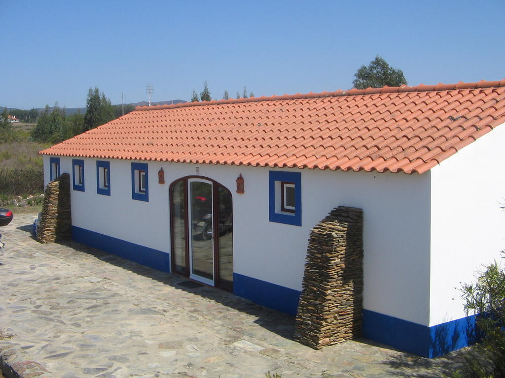 Вилла Monte Dos Parvos Вила-Нова-де-Мильфонт Экстерьер фото